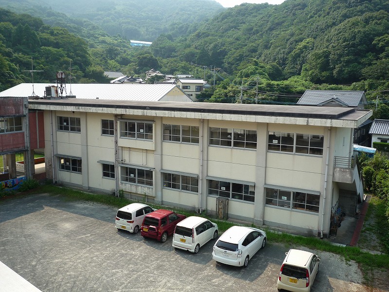 魚貫小駐車場１