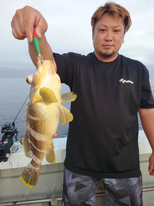 イカリレー