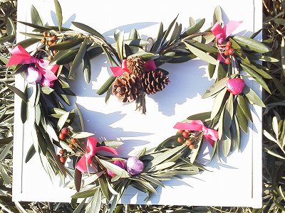 オリーブリース大