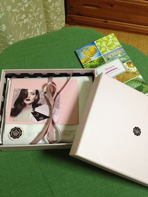 今月のグロッシーボックス♪