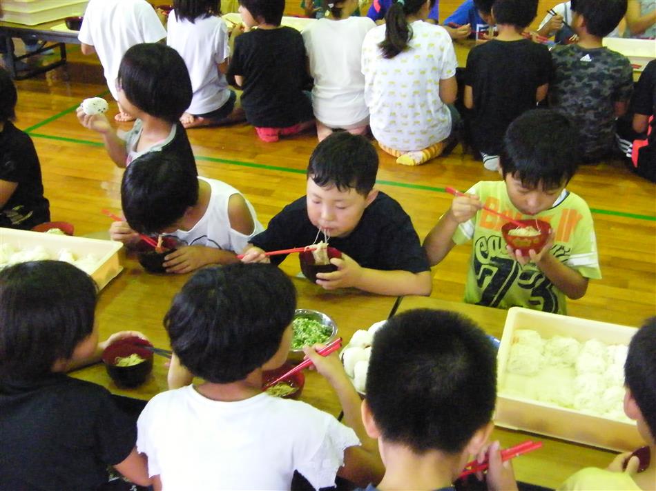 15　昼食