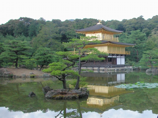金閣寺
