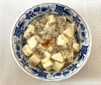 おすすめ乳製品料理（ミルクマーボー豆腐）
