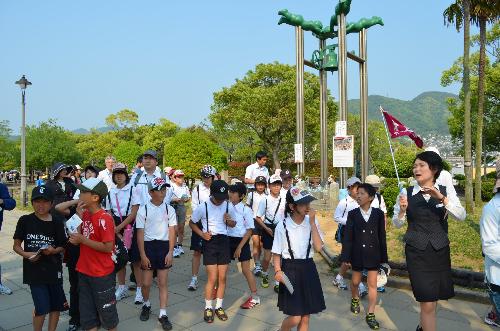 修学平和の鐘