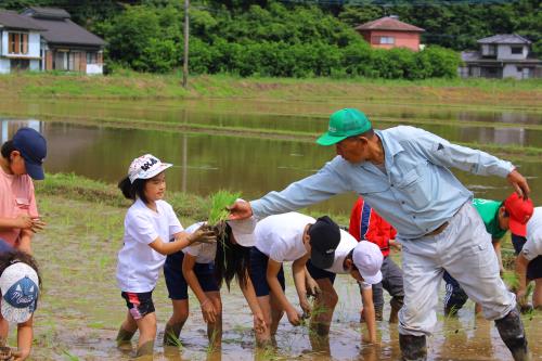 地域の方々の協力で実施