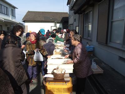 第２４回ふれあい市①.JPG
