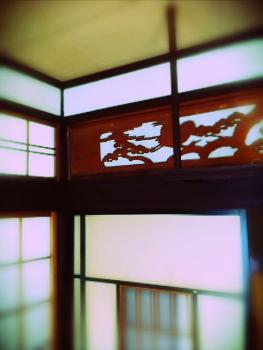 かべ