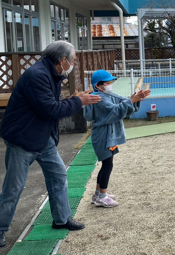 伝承遊び　竹とんぼ