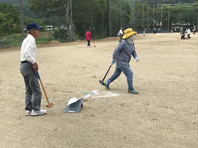 ボール追いかける