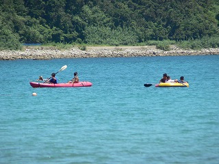 砂月海水浴場祭り シーカヤック体験のお知らせ お知らせ うしぶかイキイキクラブ