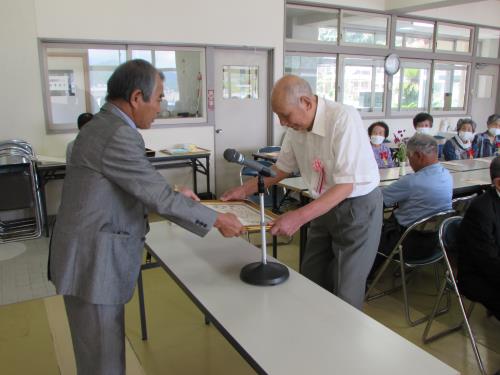 R7敬老会