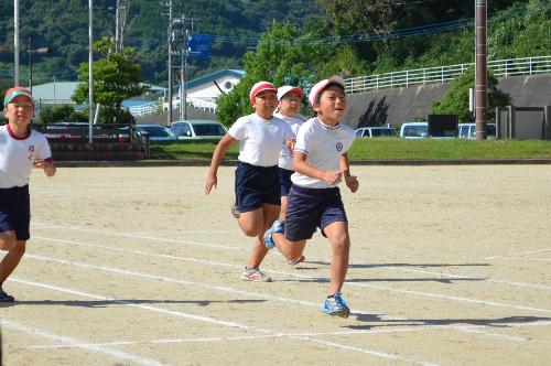 100m