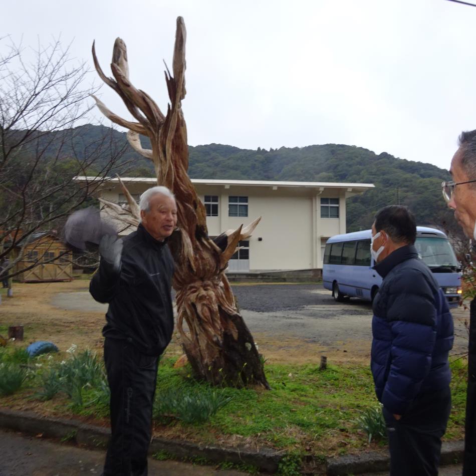 チェーンソーアート見学会
