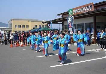 ハイヤ踊り