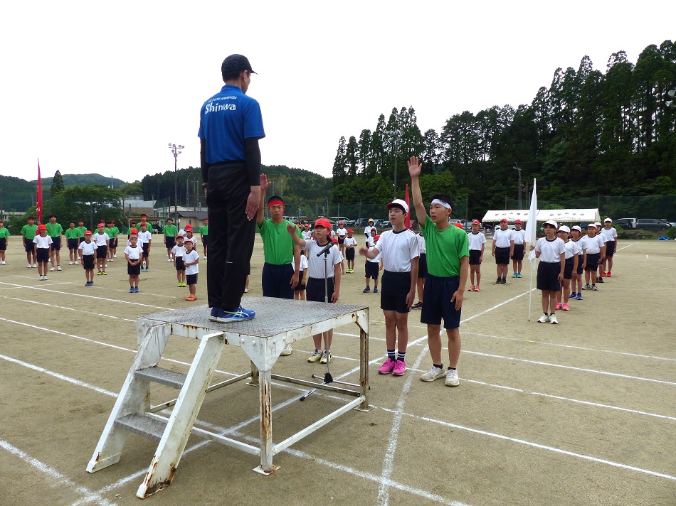 新和小・中学校合同運動会を開催