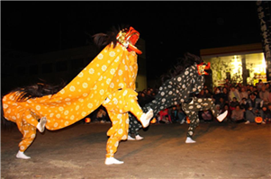 三社祭り　牛深八幡宮の獅子舞