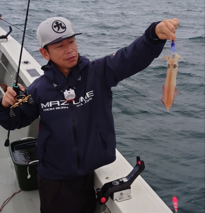 デイイカメタルから泳がせ釣り