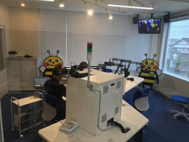 みつばち１