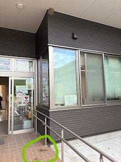 散らかる