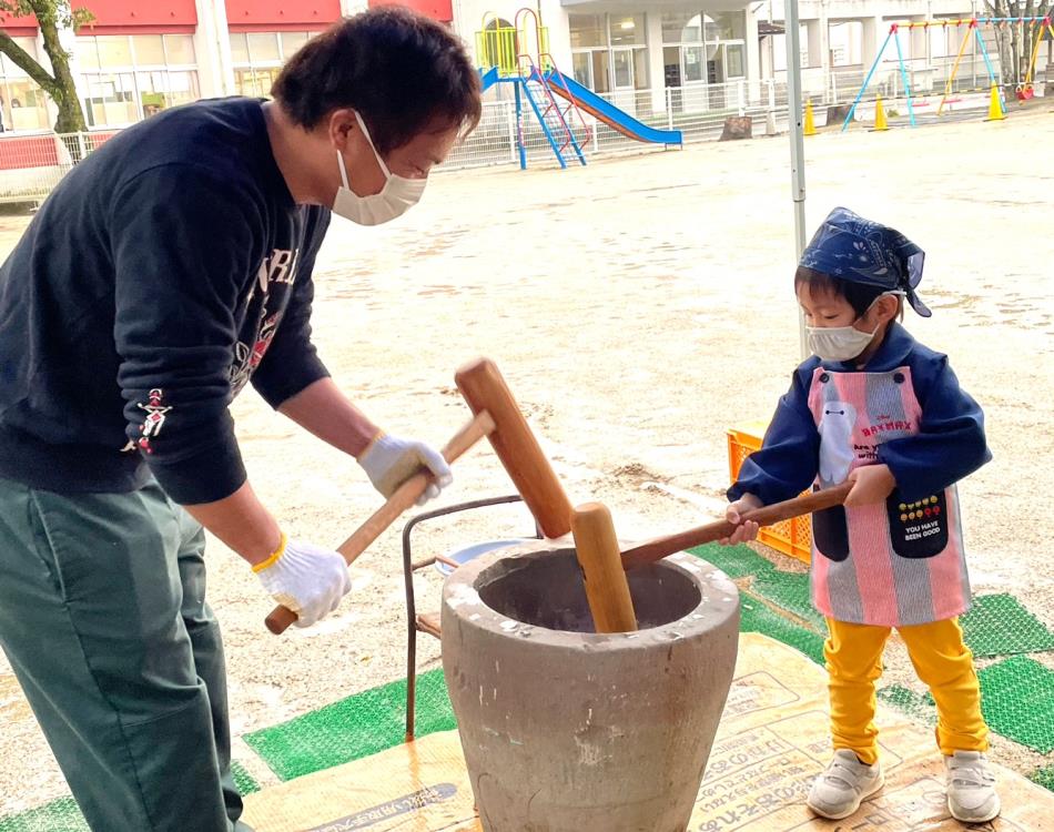 餅つき２