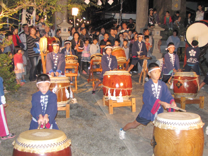 前夜祭太鼓（小学校）11