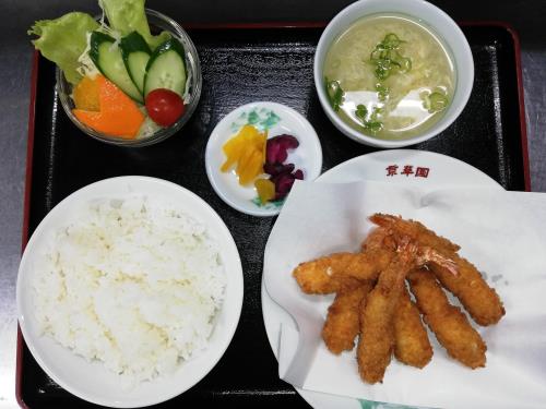 エビフライ定食