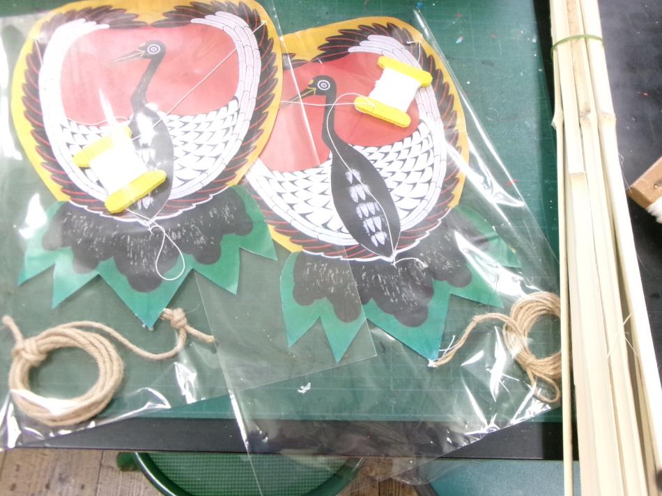 凧づくり😊