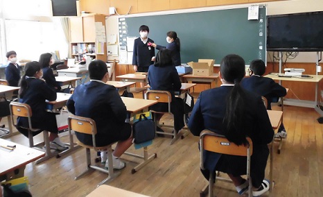 コサージュ