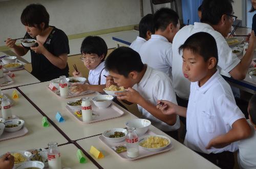 全校給食