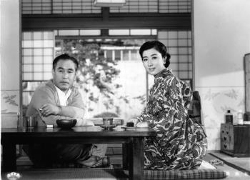 彼岸花劇内画像