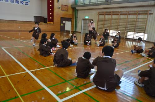 ハンカチ落とし
