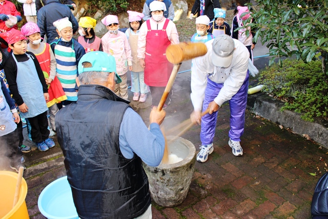 餅つき