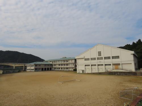 中学校