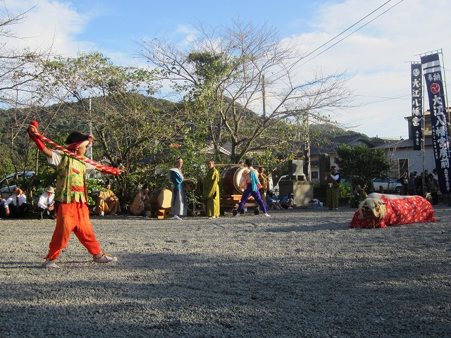 秋季例大祭獅子舞