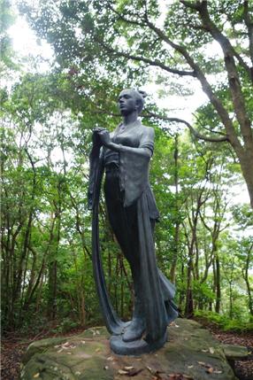 宮南「楊貴妃像」