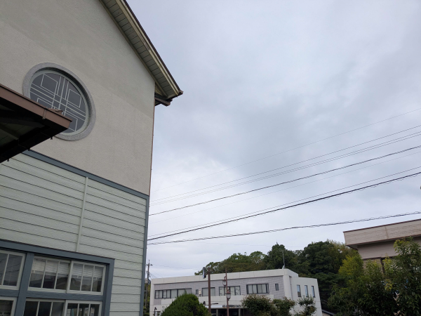曇り時々雨・・
