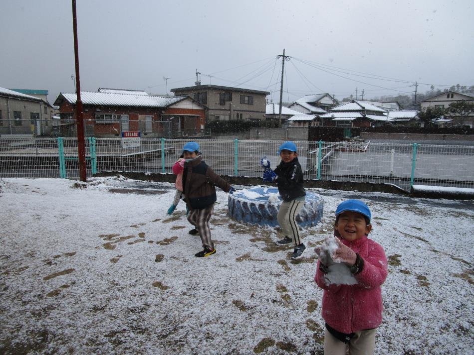 雪が降ったよ！（すみれ）