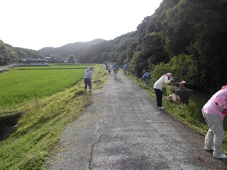 コミセンより作業中