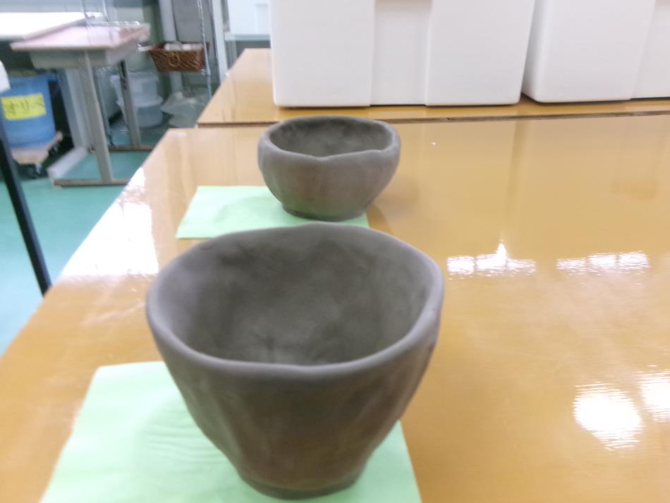 陶芸高台けずりです😊