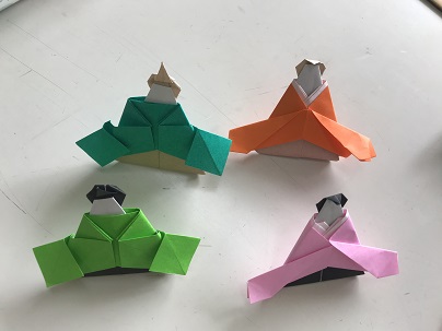 折り雛