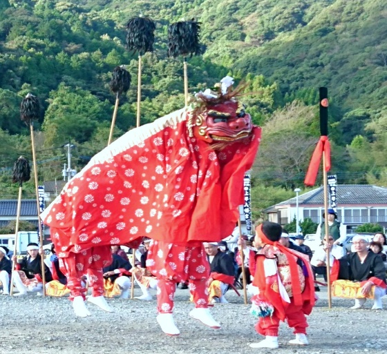 宮野河内地区振興会　獅子舞