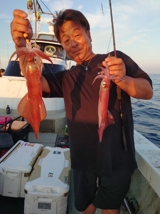 イカリレー