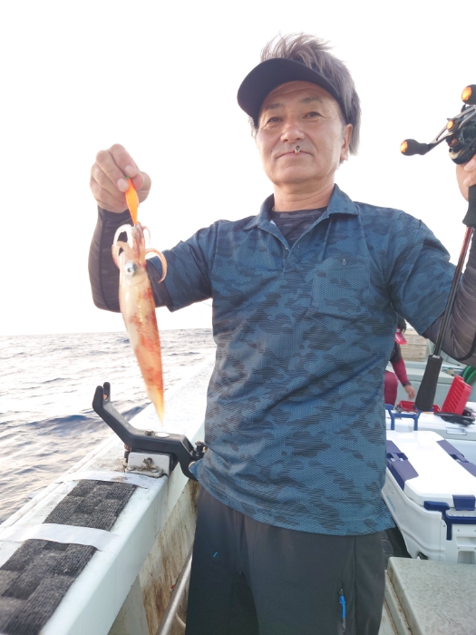 イカリレー