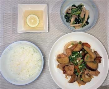 メニュー組合せレシピ（鶏肉とさつま芋の甘辛煮、ほうれん草とエリンギのごま和え、レモン寒天