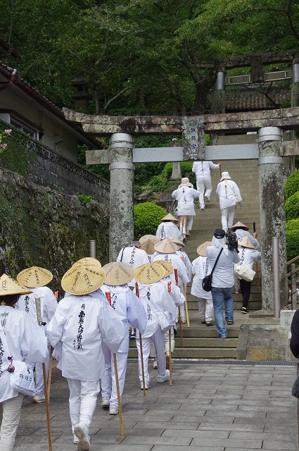 﨑津神社参拝