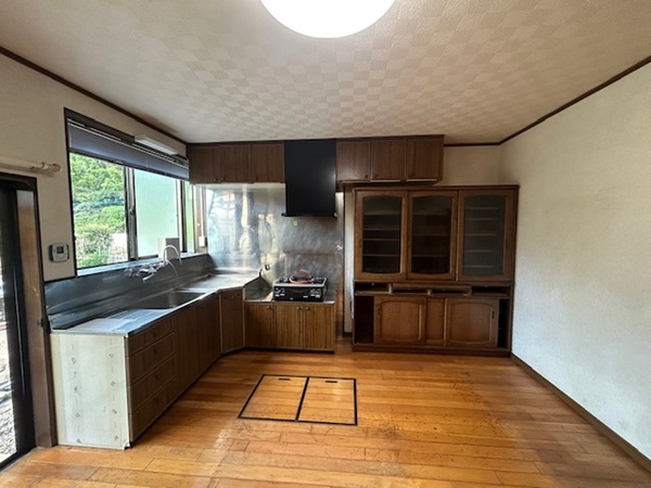 勝木文男様邸　キッチン取替前