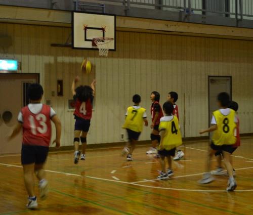 明日は試合