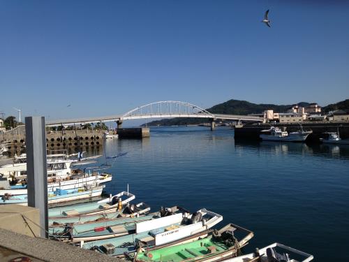 スマホでパチリ　橋　通詞島