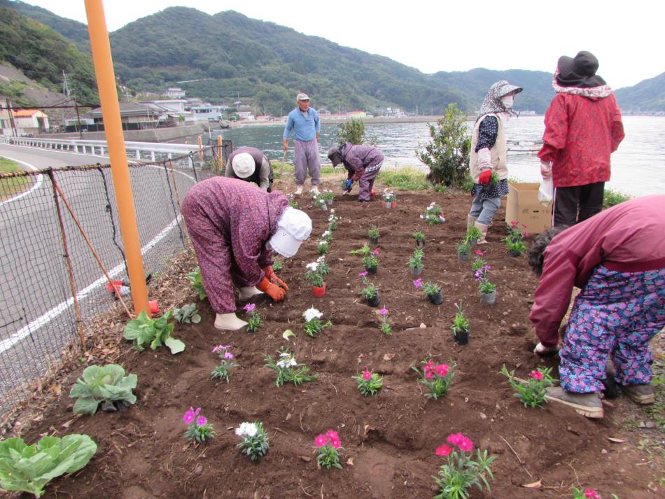 花いっぱい運動