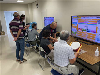 eスポ３（縮小320×240）